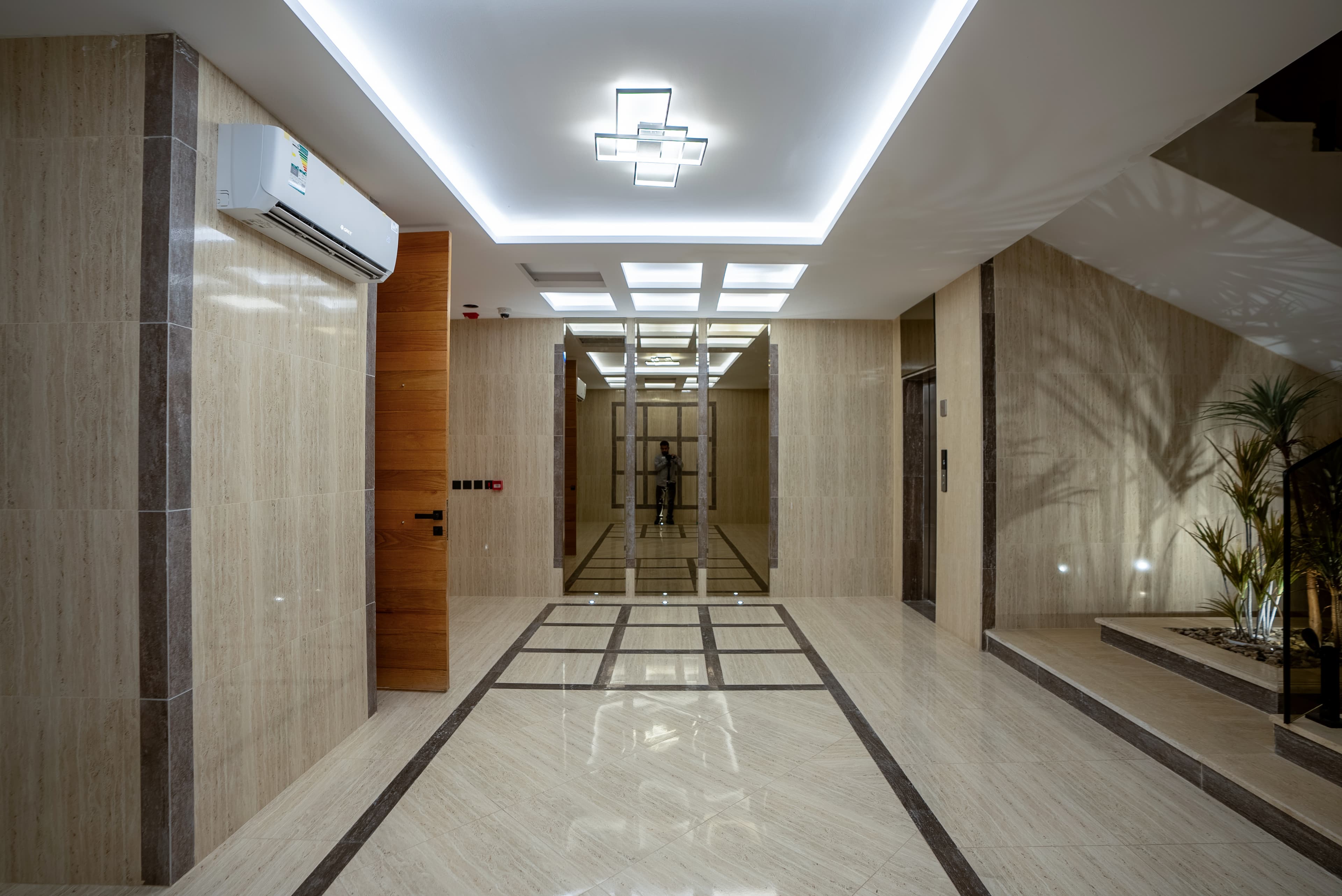 روشن هيلز  - Thumbnail 5