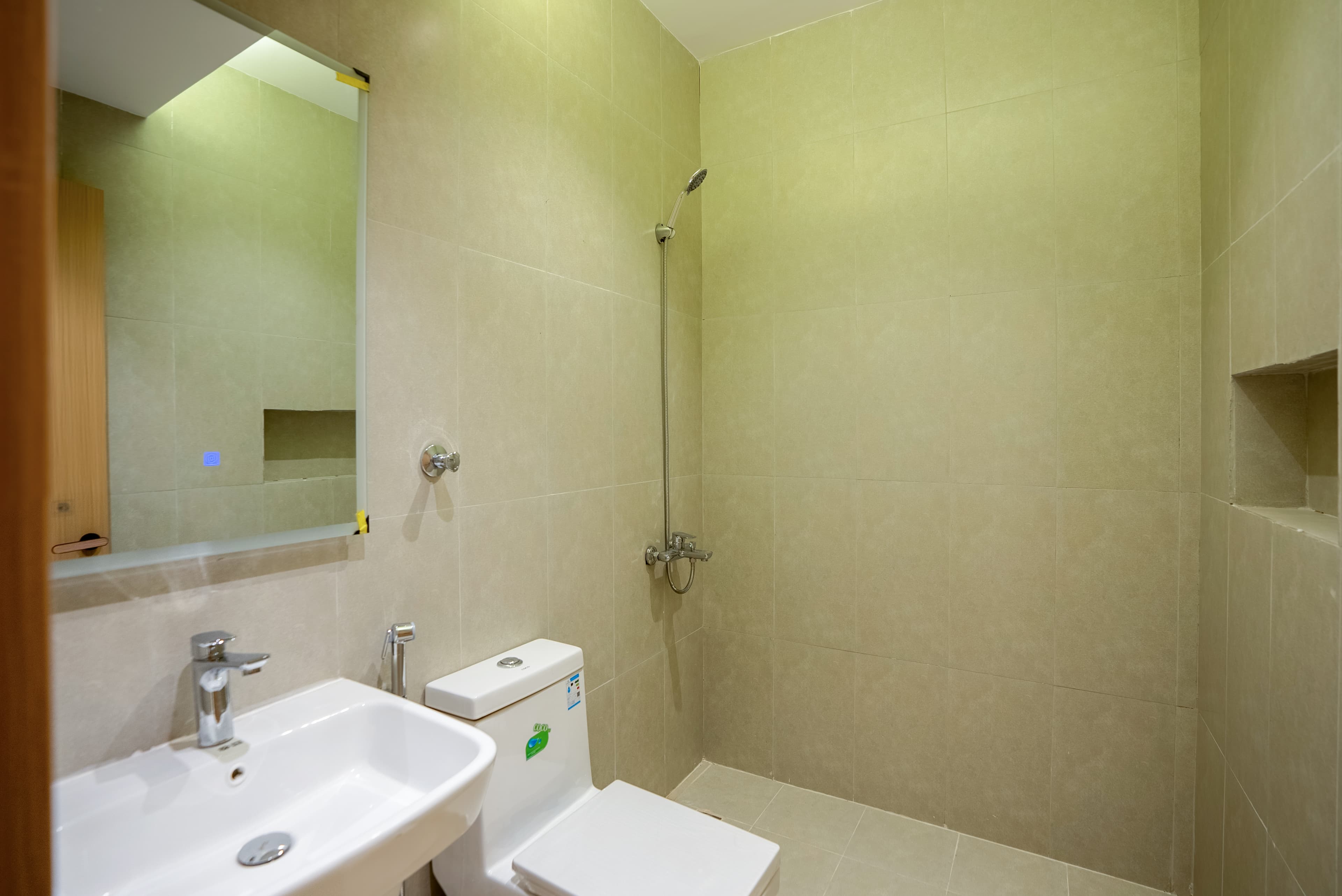 روشن هيلز  - Thumbnail 15