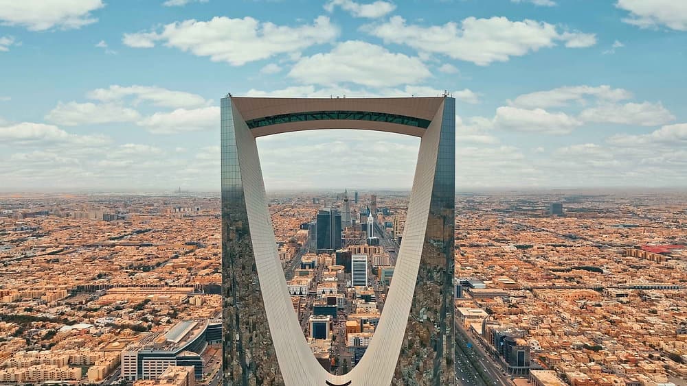 كيف تحسب العائد الإيجاري للعقار؟ دليل المستثمر العقاري في السعودية